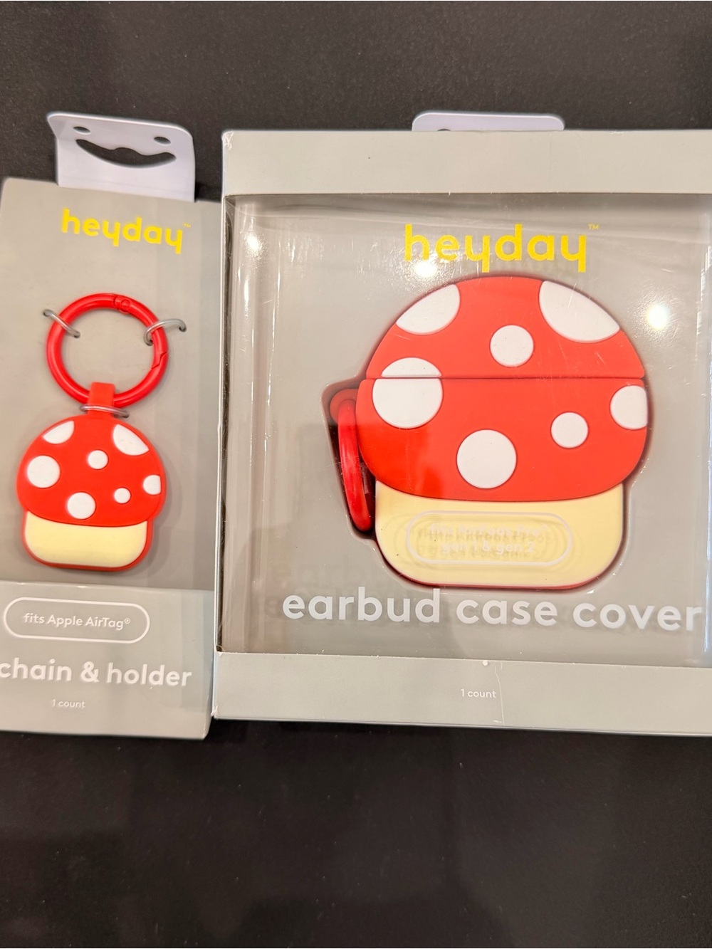 HEYDAY Mushroom AirPod & AirTag Case Bundle